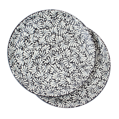 Platos de comida de cerámica, (par) - Par de Platos Fonda de Cerámica Talavera Floral en Negro