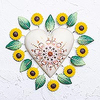Wandakzent aus Keramik, „Sonnenblumenstrahlen“ – handgefertigter Wandakzent aus Keramik