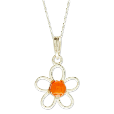 Amber pendant necklace, 'Sweet Daisy Treasure' - Mexican 925 Sterling Silver and Amber Pendant Necklace