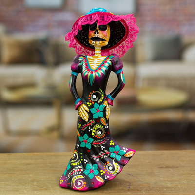 Statuette aus recyceltem Pappmaché - Handgemachte mexikanische Catrina-Statuette aus recyceltem Pappmaché