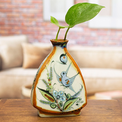 Vase aus Keramik, 'Delta Nature' - Handbemalte florale Keramikvase aus Mexiko