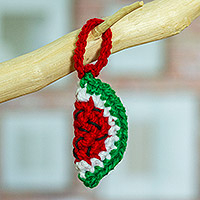 Charm de ganchillo, 'Cute Watermelon' - Charm de ganchillo de sandía para bolsos hechos a mano en México