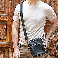 Leather shoulder bag, 'Little Bag in Black' - Artisan Crafted Genuine Leather Sling from Mexico