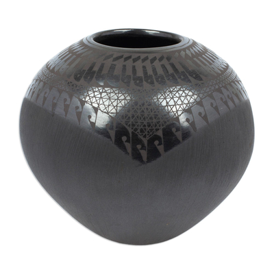 Dekorative Keramikvase - Handgefertigte dekorative Barro Negro Paquimé-Vase aus Mexiko
