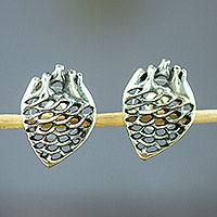Pendientes de botón de plata de ley, 'Corazón de agave' - Pendientes de botón de corazón de agave de plata de ley