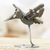 Statuette aus recyceltem Altmetall - Handgefertigte Vogelstatuette aus recyceltem Altmetall