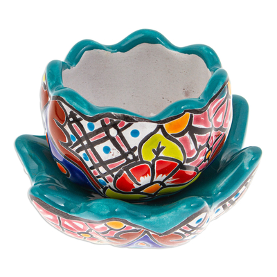 Blumentopf aus Keramik - Handgefertigter floraler Keramiktopf mit Untertasse in einem blaugrünen Farbton