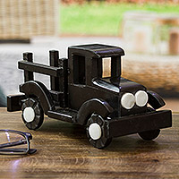Onyx sculpture, 'Those Rural Days' - Handmade Natural Onyx Sculpture of Classic Truck from Mexico