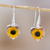 Ohrhänger mit natürlichen Blumen - Herzförmige natürliche Sonnenblumen-Ohrhänger aus Mexiko