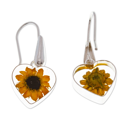 Ohrhänger mit natürlichen Blumen - Herzförmige natürliche Sonnenblumen-Ohrhänger aus Mexiko