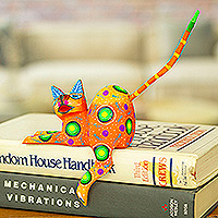 Figura de niñera de estante de alebrije de madera, 'Gato lindo naranja' - Figura de niñera de estante de alebrije de madera pintada a mano con gato naranja 