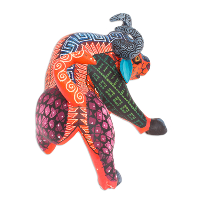 Figurilla de alebrije de madera - Figura Alebrije de Toro de Madera Pintada a Mano en Rojo y Azul