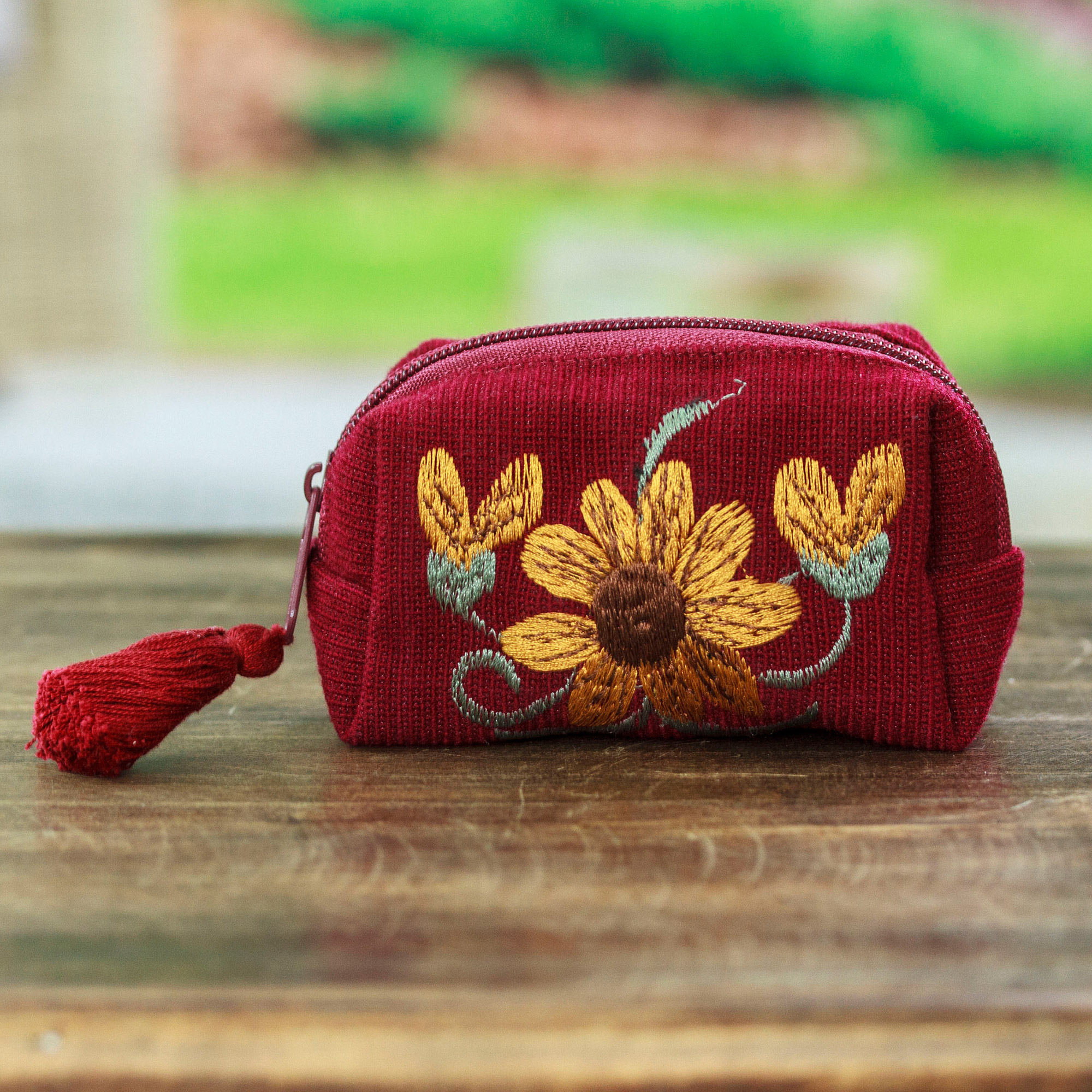 Mexican Embroidered Flowers Purse Medium (16