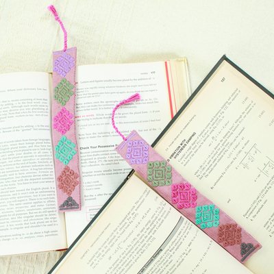 Lesezeichen aus Baumwolle, (Paar) - Paar handgewebte Lesezeichen aus Baumwolle in einem rosa Grundton