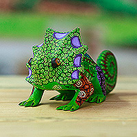 Wood alebrije figurine, 'Chameleonic Green' - Hand-Painted Green Copal Wood Chameleon Alebrije Figurine