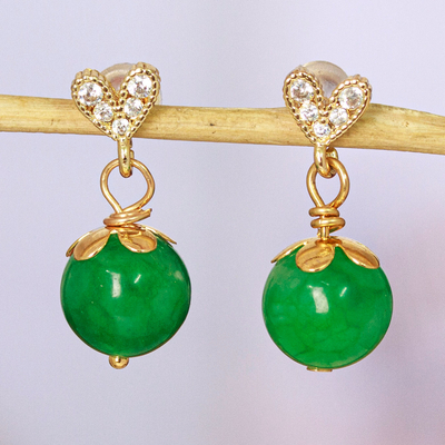 Vergoldete Achat-Ohrhänger - 14-karätig vergoldete Ohrhänger mit grünen Achatperlen