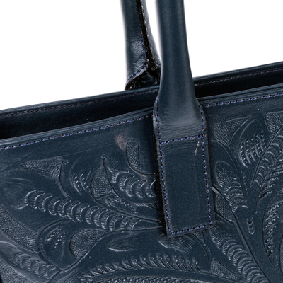 Umhängetasche aus Leder - Mitternachtsblaue, geprägte Umhängetasche mit Reißverschlusstaschen
