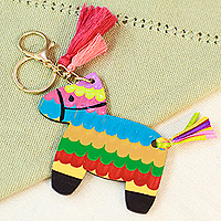 Llavero de madera y encanto de bolso, 'Vivacious Donkey' - Llavero de madera con temática de burro pintado a mano y encanto de bolso