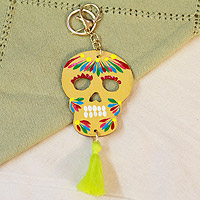 Llavero de madera y amuleto de bolso, 'Tradición Mexicana' - Llavero de madera y amuleto de bolso con calavera del Día de los Muertos pintados a mano