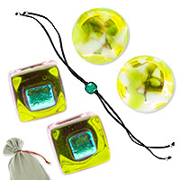 Set de regalo curado, 'Soul of the Forest' - Set de regalo curado de joyería de cuero y vidrio en tonos verdes