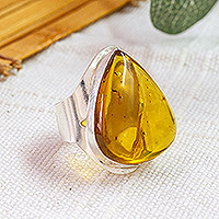 Amber cocktail ring, 'Luminous Glam' - Sterling Silver Adjustable Cocktail Ring with Teardrop Amber
