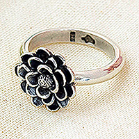 Sterling silver band ring, 'Delightful Dahlia' - Taxco Silver Dahlia-Themed Floral Band Ring from Mexico