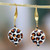 Aretes colgantes de howlite - Pendientes colgantes a Howlite pintados a mano con diseño de mancha marrón