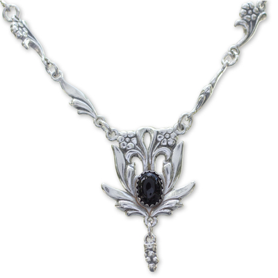 Onyx pendant necklace, 'Rosebud' - Sterling Silver Onyx Necklace
