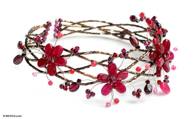 Garnet choker, 'Three Red Blossoms' - Floral Beaded Quartz Necklace from Thailand