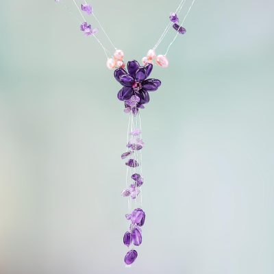Amethyst and cultured pearl flower necklace, 'Fantasy' - Floral Amethyst and Pearl Beaded Necklace
