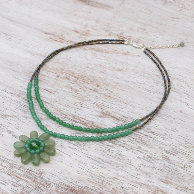 Perlen-Blumen-Halskette - Einzigartige Halskette mit Blumenquarz-Anhänger