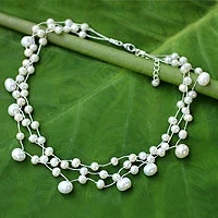 Featured review for Pearl choker, Moonlight Glow