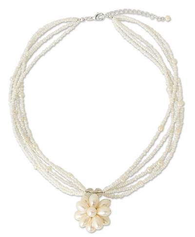 Pearl flower necklace, 'Paradise Flower' - Bridal Pearl Pendant Necklace