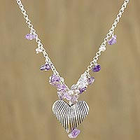 Perlen- und Amethyst-Halsband, „Das Geheimnis der Liebe“ – handgefertigte Herz-Halskette aus Silber und Amethyst
