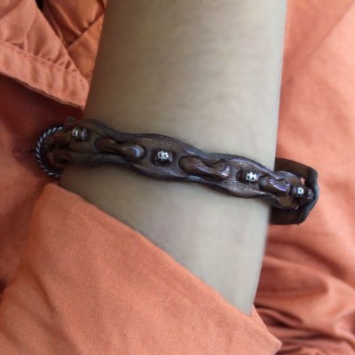 Leather wristband bracelet, 'Floating Flowers' - Leather wristband bracelet