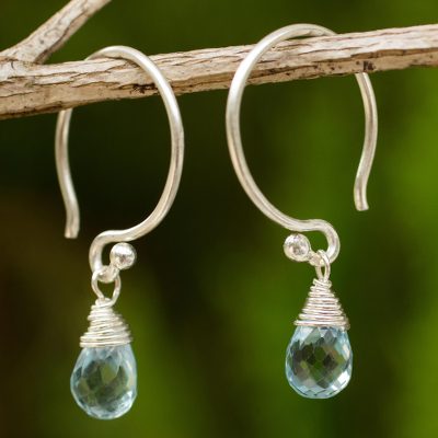 Blue topaz dangle earrings, 'Sparkling Dewdrop' - Thai Sterling Silver and Blue Topaz Dangle Earrings