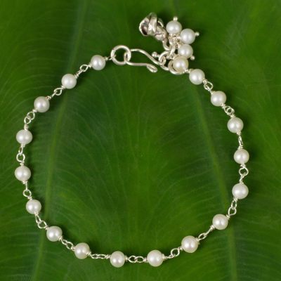 Pearl floral bracelet, 'White Rose Horizon' - Sterling Silver and Pearl Bracelet