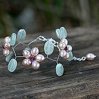 Pearl floral bracelet, 'Lilac Dream' - Pearl and Quartz Beaded Bracelet