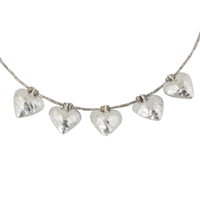 Silberne Halskette mit Anhänger - Herzförmige Halskette mit Anhänger aus 950er Silber