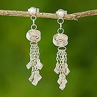 Wasserfall-Ohrringe aus Sterlingsilber, „Love Knots“ – handgefertigte, moderne Kronleuchter-Ohrringe aus Sterlingsilber