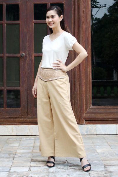 Cotton capri pants, 'Brown Desert' - Handcrafted Cotton Capri Pants