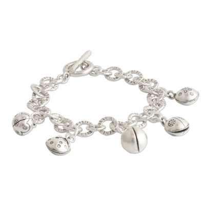 Silbernes Bettelarmband - Handgefertigtes Charm-Armband aus Silber