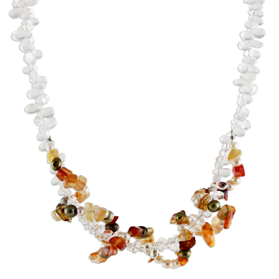 Halskette aus Perlen und Rosenquarzsträngen - Halskette aus Perlen und Rosenquarzsträngen