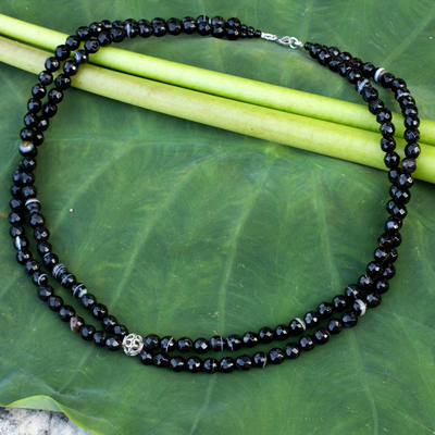 Onyx-Strang-Halskette - Einzigartige Perlenkette aus Onyx