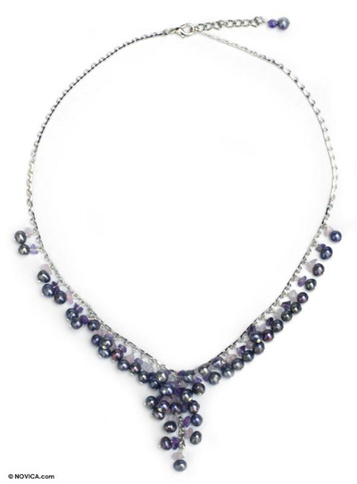 Halskette mit Perlen- und Amethystanhänger - Halskette mit Perlen- und Amethystanhänger