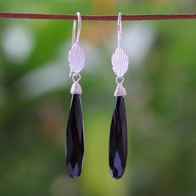 Onyx dangle earrings, 'Thai Dreams' - Silver Onyx Dangle Earrings