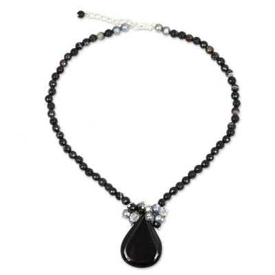 Black chalcedony and pearl pendant necklace, 'In Dreams' - Hand Crafted Beaded Chalcedony Necklace from Thailand