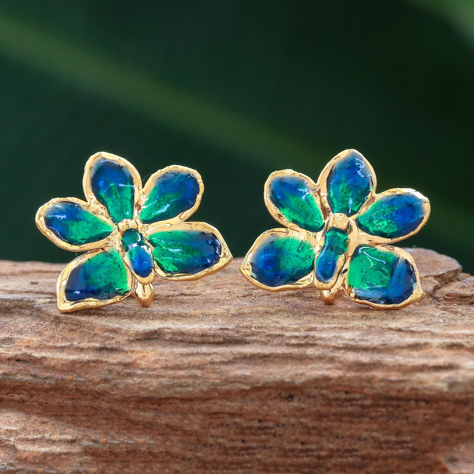 Natural orchid goldplated flower earrings Aqua Perfection NOVICA
