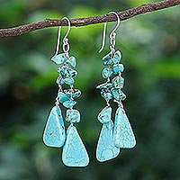 Perlen-Wasserfall-Ohrringe, 'Falling Rain' - Einzigartige türkisfarbene Wasserfall-Ohrringe