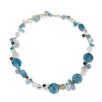 turquoise coloured necklace
